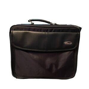 TARGUS Standard Notebook Case - Very good used condition - Shoulder strap